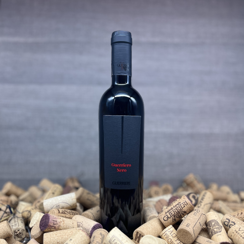 Guerriero Nero, Azienda Agraria Guerrieri, Wein zu Grill, Rotwein mit intensiver Aromatik, Rotwein aus Marken